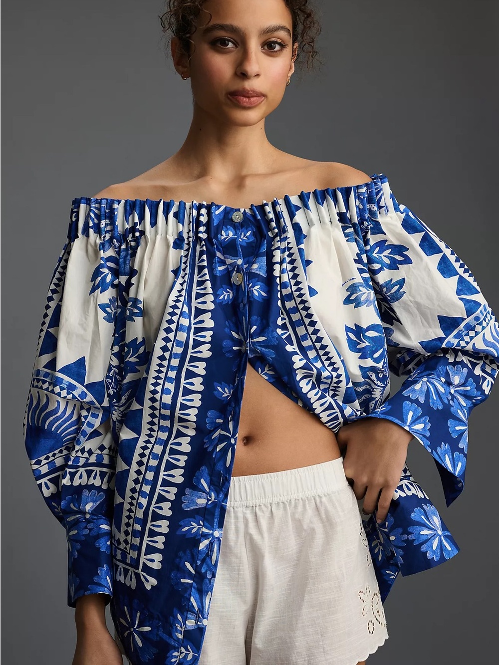 Farm Rio NWT Off-Shoulder Blue & White Floral Peasant Top Medium